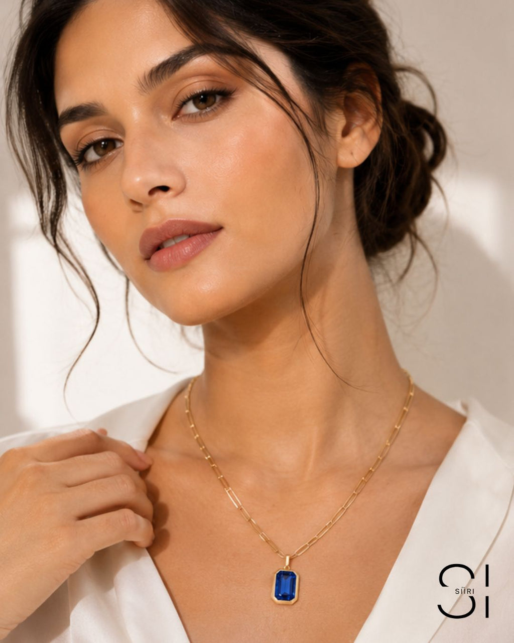 Aurelia Emerald Cut Pendant Necklace | 18K Gold Plated Crystal Pendant Necklace