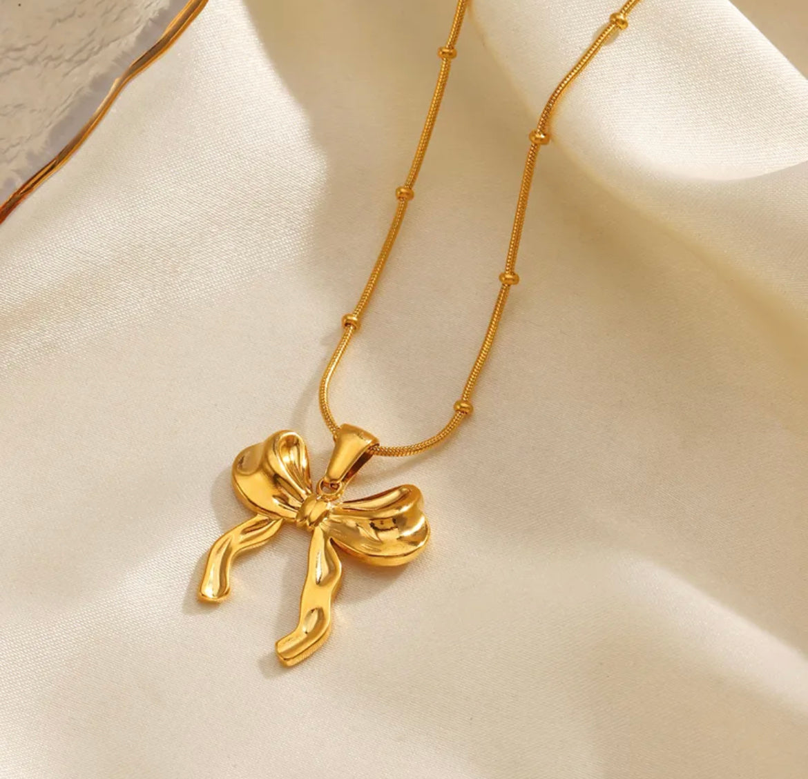 Aria Bow Pendant Necklace | Gold Plated Anti-Tarnish Jewellery