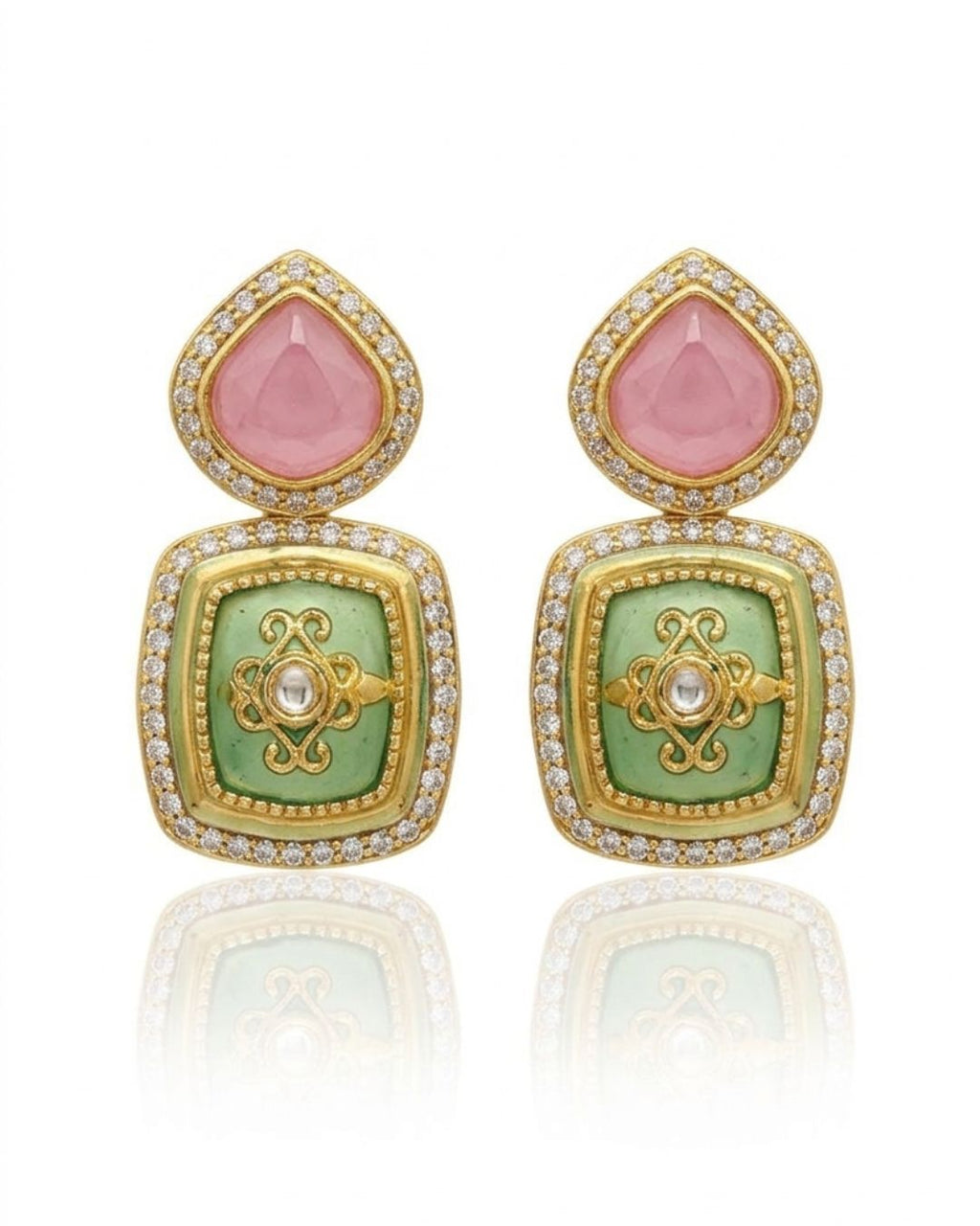Detailed view of Rang Mahal 18K gold plated Kundan bridal statement jewelry set